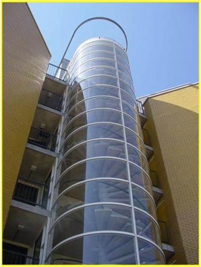 UltraLight Max, Custom-Designed Glazed Stairwell
